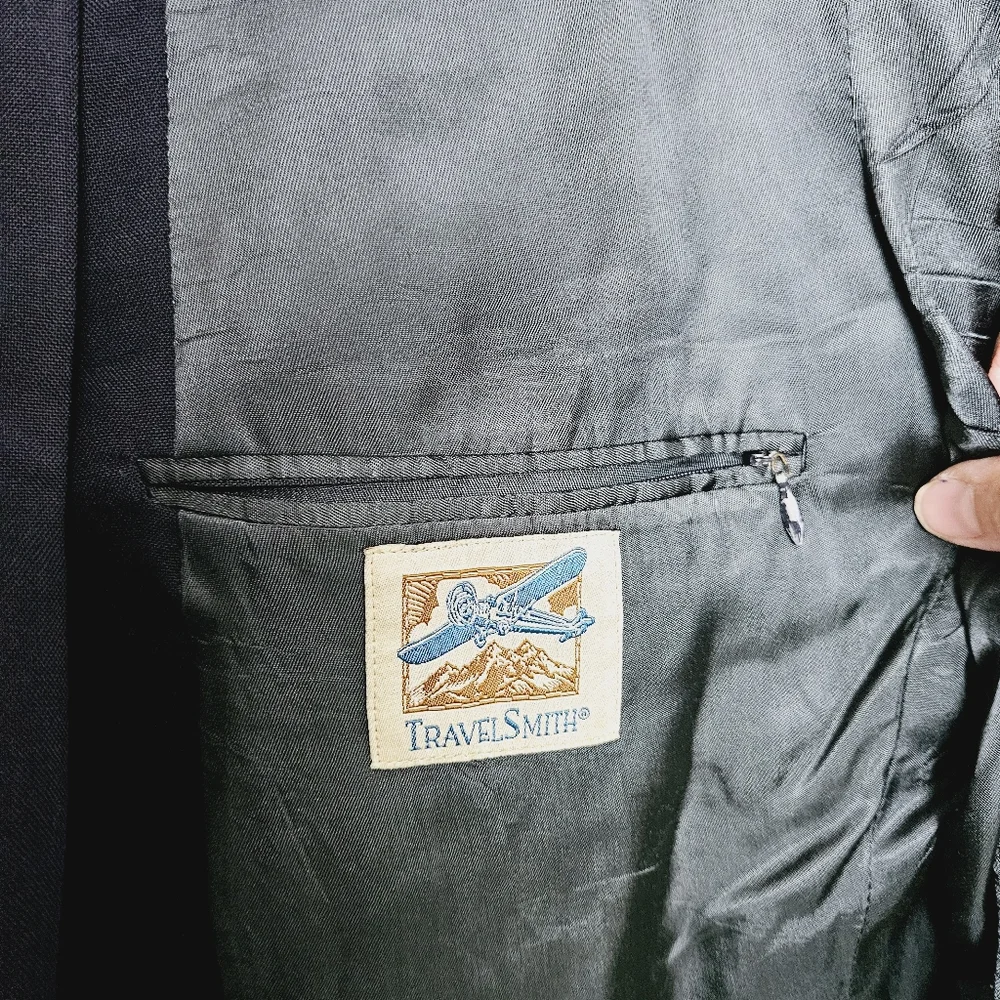 TravelSmith Men's Navy Blue Wool Blend Blazer Size 42L - Picture 13 of 16